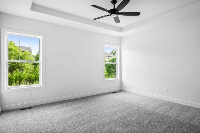 5005 Finlen Lane, Bloomington, IL 61705