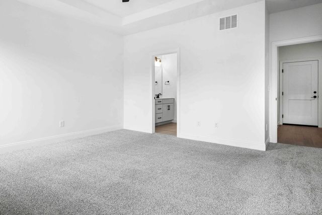 5005 Finlen Lane, Bloomington, IL 61705