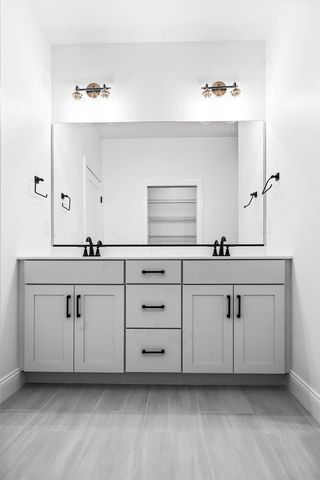 5005 Finlen Lane, Bloomington, IL 61705