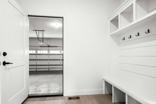 5005 Finlen Lane, Bloomington, IL 61705