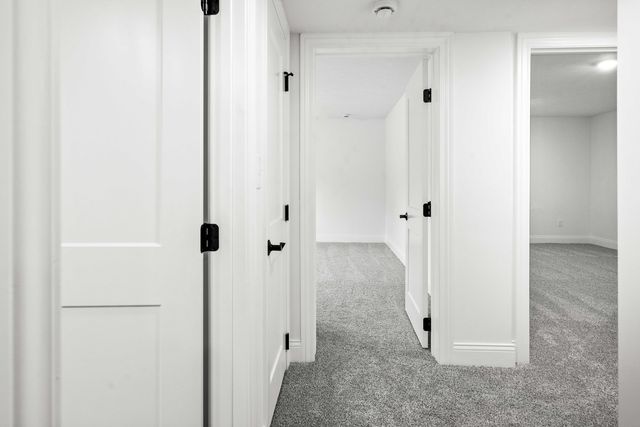 5005 Finlen Lane, Bloomington, IL 61705