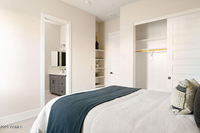 12655 E GOLD DUST Avenue, Scottsdale, AZ 85259