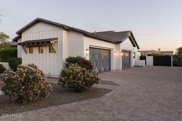 12655 E GOLD DUST Avenue, Scottsdale, AZ 85259