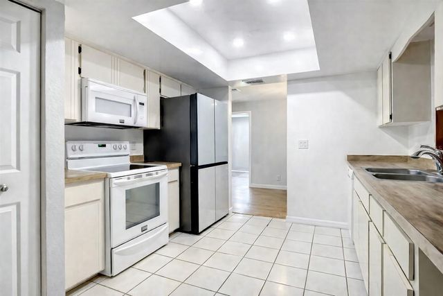 2241 VANCE ROAD, Deltona, FL 32738