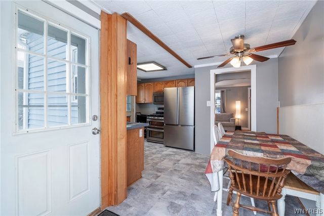 70 Marlow Road, West Seneca, NY 14224