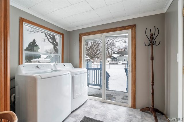 70 Marlow Road, West Seneca, NY 14224