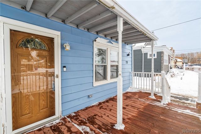 70 Marlow Road, West Seneca, NY 14224