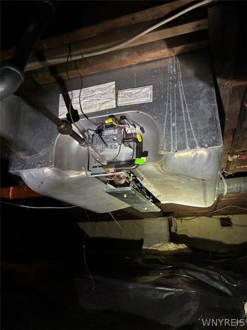 70 Marlow Road, West Seneca, NY 14224