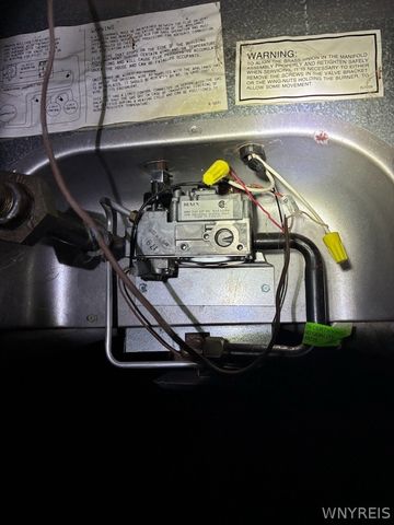 70 Marlow Road, West Seneca, NY 14224