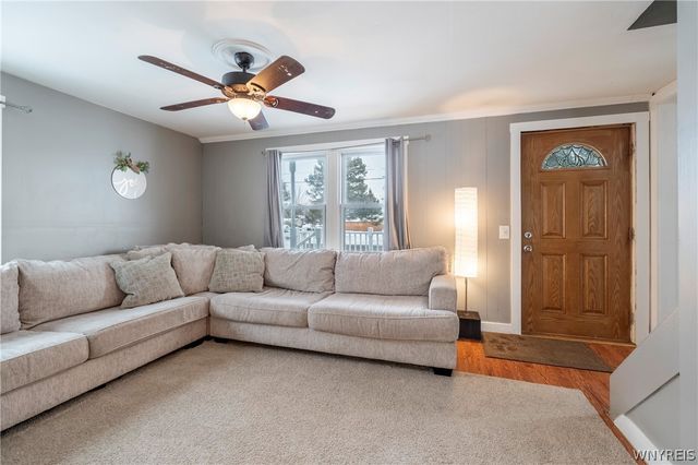 70 Marlow Road, West Seneca, NY 14224