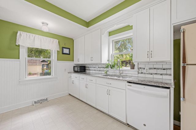 3625 42nd Avenue S, Minneapolis, MN 55406