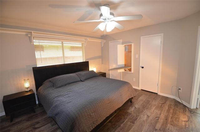 2315 Clear Ridge Drive, Houston, TX 77339