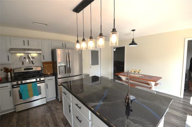2315 Clear Ridge Drive, Houston, TX 77339