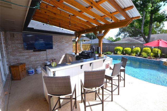 2315 Clear Ridge Drive, Houston, TX 77339