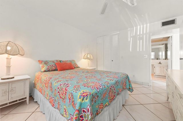 209 WATERFORD I, Delray Beach, FL 33446