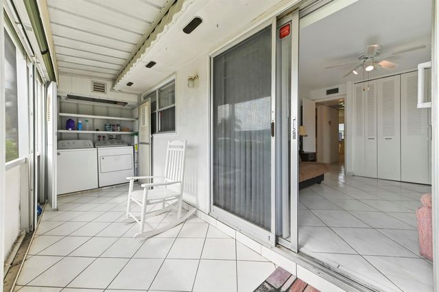 209 WATERFORD I, Delray Beach, FL 33446