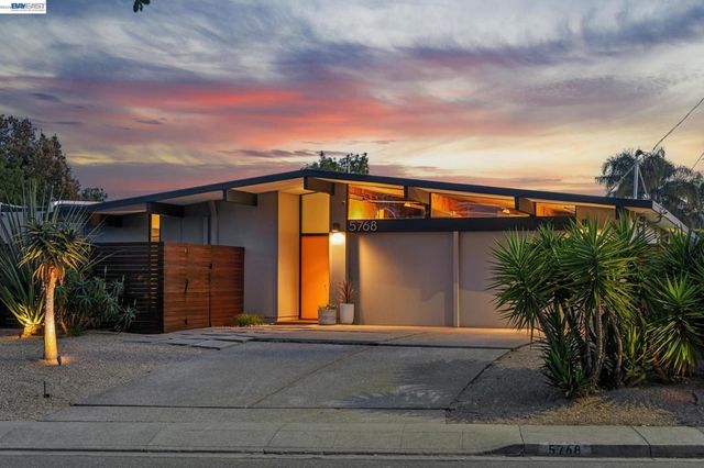 5768 Highwood Rd, Castro Valley, CA 94552