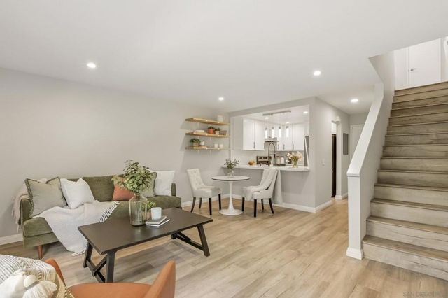 6916 Park Mesa Way 2, San Diego, CA 92111