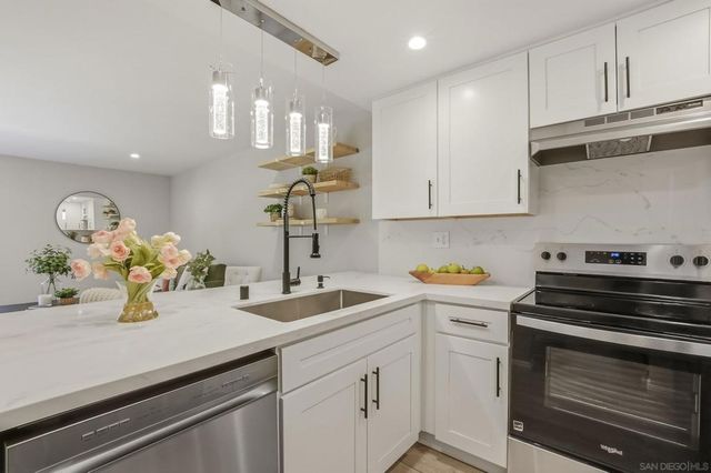 6916 Park Mesa Way 2, San Diego, CA 92111