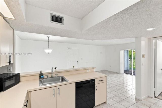 8660 SW 212th Street 306, Cutler Bay, FL 33189