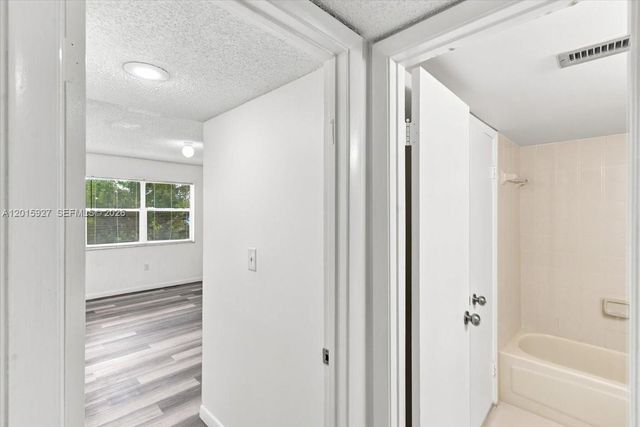 8660 SW 212th Street 306, Cutler Bay, FL 33189