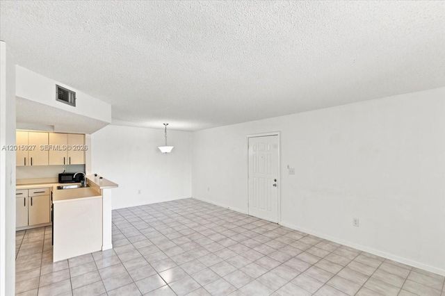 8660 SW 212th Street 306, Cutler Bay, FL 33189