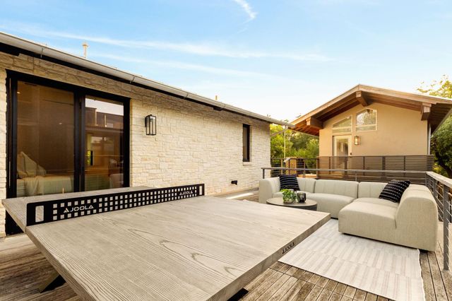 2309 S 4th ST, Austin, TX 78704