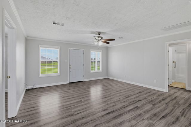 1351 Tall Sky Drive, Lake Charles, LA 70607