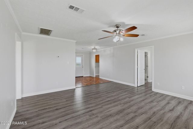 1351 Tall Sky Drive, Lake Charles, LA 70607
