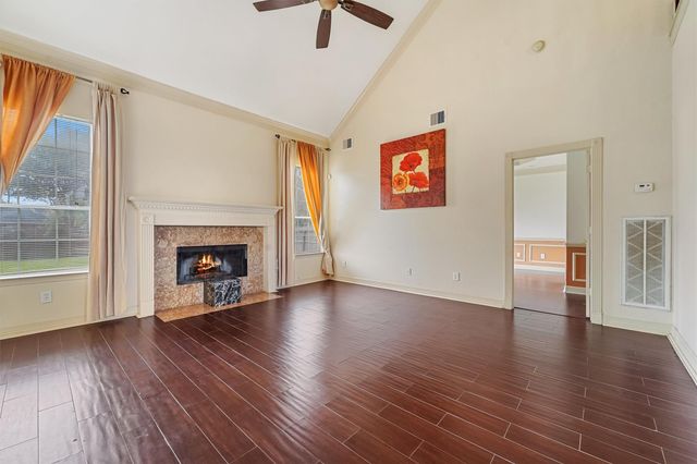 6907 Keats Street, Houston, TX 77085