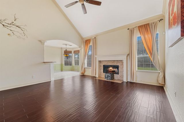 6907 Keats Street, Houston, TX 77085