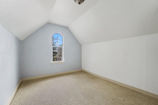 6907 Keats Street, Houston, TX 77085
