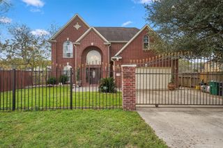 6907 Keats Street, Houston, TX 77085