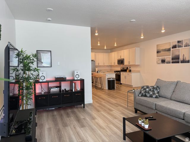 10026 N DORADO WAY, Highland, UT 84003