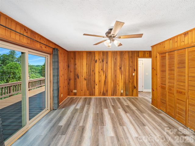 79 Sean Drive, Spruce Pine, NC 28777