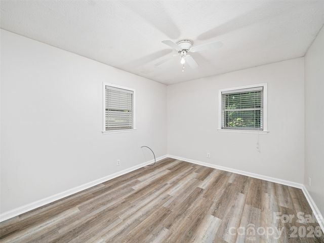 79 Sean Drive, Spruce Pine, NC 28777
