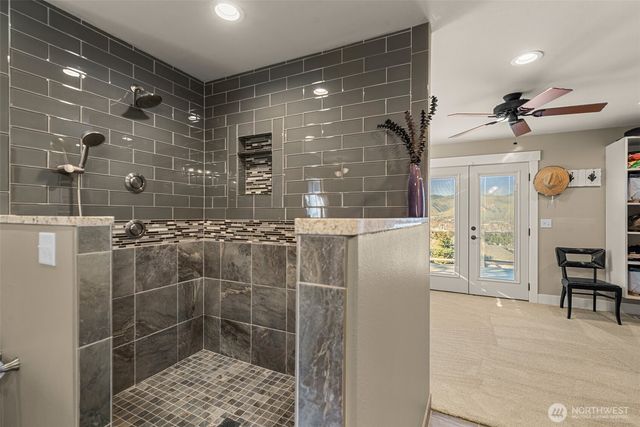 810 Briarwood Drive, East Wenatchee, WA 98802