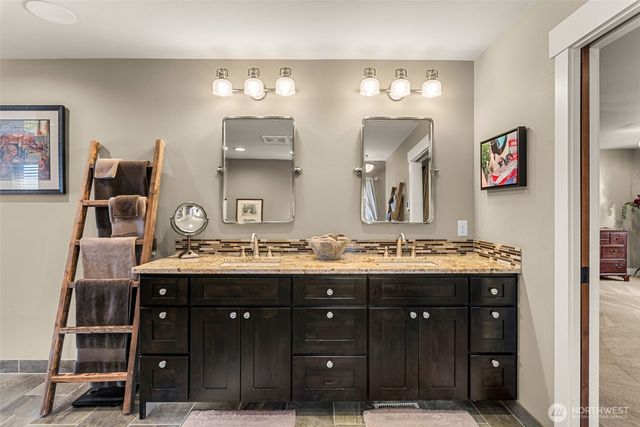 810 Briarwood Drive, East Wenatchee, WA 98802