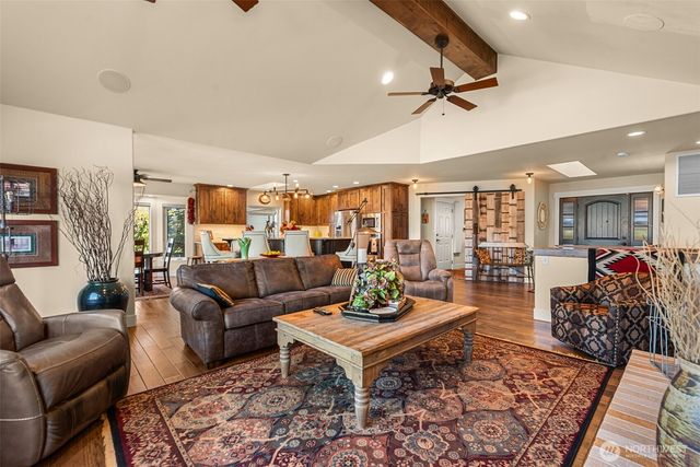 810 Briarwood Drive, East Wenatchee, WA 98802