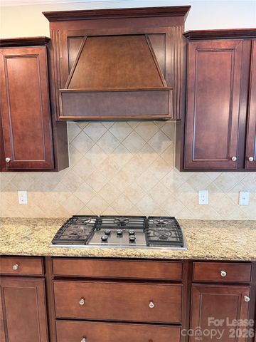6719 Coral Rose Road, Charlotte, NC 28277