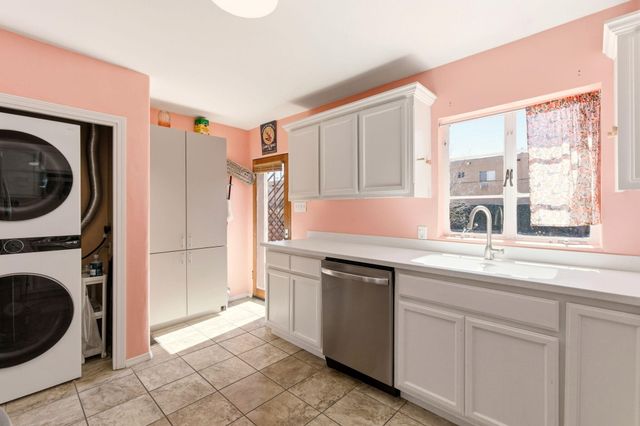 3428 Anderson Avenue SE, Albuquerque, NM 87106