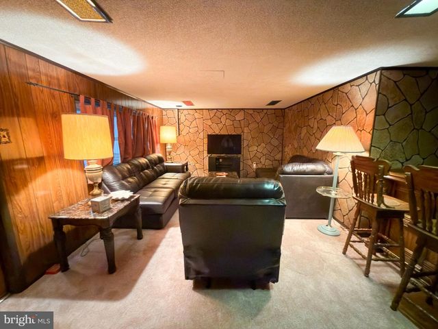 12839 ELNORA RD, Philadelphia, PA 19154