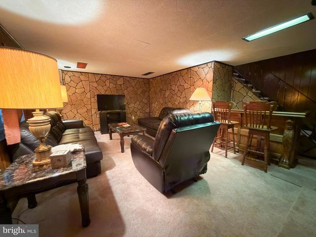 12839 ELNORA RD, Philadelphia, PA 19154