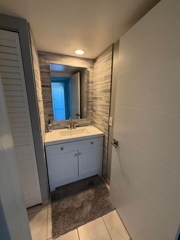 1420 Augusta Circle 125, Delray Beach, FL 33445