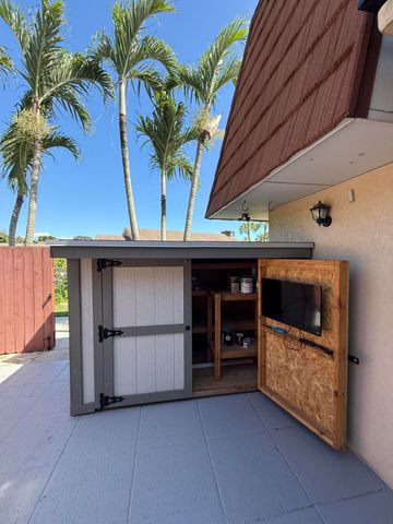 1420 Augusta Circle 125, Delray Beach, FL 33445