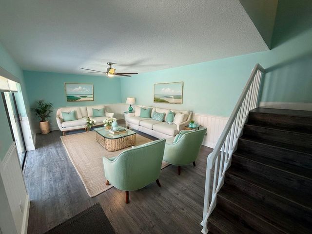 1420 Augusta Circle 125, Delray Beach, FL 33445