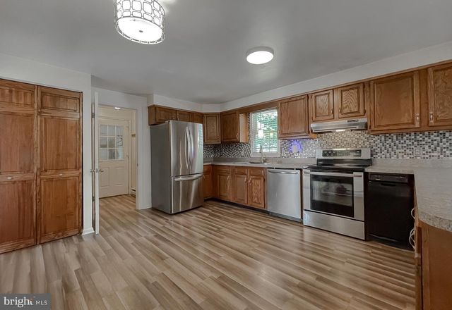 12400 POPES CREEK RD, Newburg, MD 20664