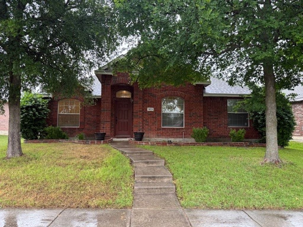 1503 Heather Brook Drive, Allen, TX 75002