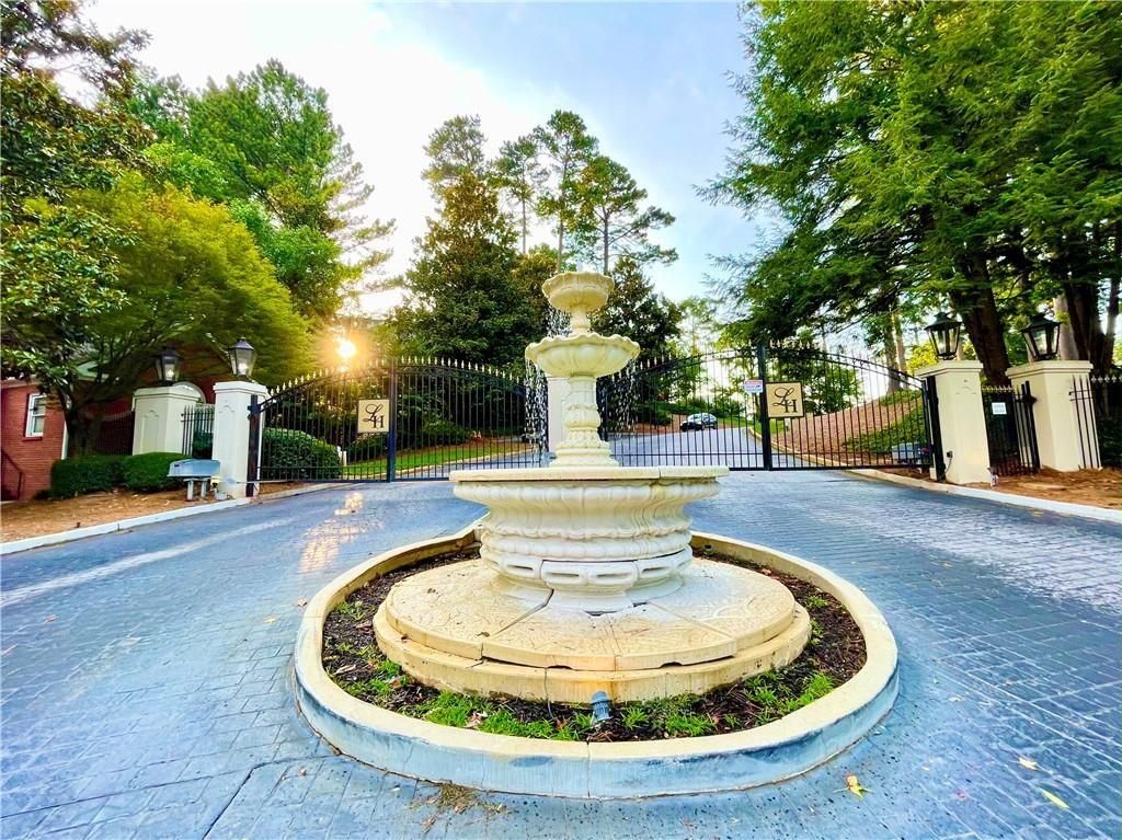 3312 Pine Heights NE Drive, Atlanta, GA 30324