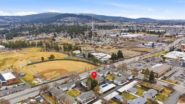 4000 S REGAL St, Spokane, WA 99223